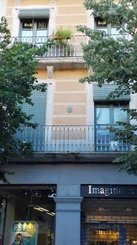 Bed & Breakfast Bells Oficis Херона Екстериор снимка
